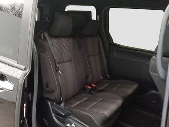 Toyota Voxy Hybrid ZS Kirameki2