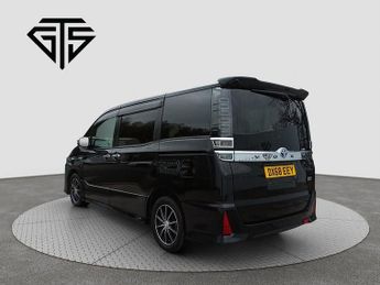 Toyota Voxy Hybrid ZS Kirameki2