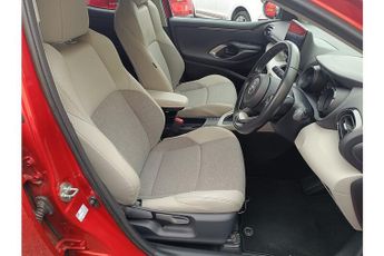 Toyota Yaris VVT-h Excel