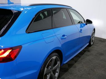 Audi A4 Avant TFSI Black Edition