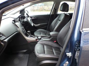 Vauxhall Astra Elite