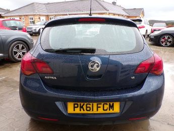 Vauxhall Astra Elite