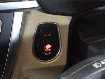 BMW 3 Series 2.0 320d Luxury Touring 5dr Diesel Auto xDrive Euro 5 (s/s) (184