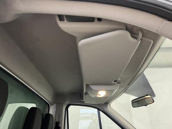 Ford Transit 350 EcoBlue Leader 2.0 2dr Luton Automatic Diesel