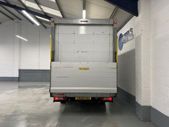 Ford Transit 350 EcoBlue Leader 2.0 2dr Luton Automatic Diesel