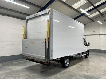 Ford Transit 350 EcoBlue Leader 2.0 2dr Luton Automatic Diesel