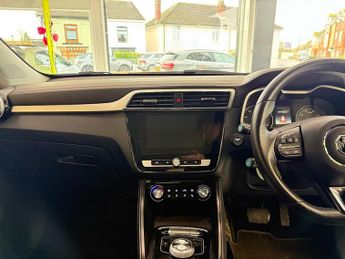 MG MG ZS 44.5kWh Exclusive SUV 5dr Electric Auto (143 ps)