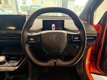 MG MG4 64kWh Trophy Long Range Hatchback 5dr Electric Auto (203 ps)