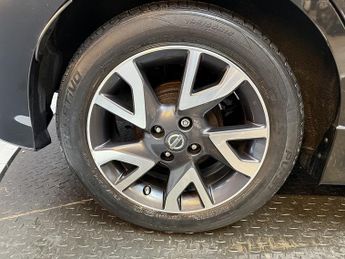 Nissan Note 1.2 DIG-S Tekna Hatchback 5dr Petrol Manual Euro 5 (s/s) (98 ps)