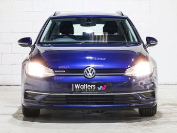 Volkswagen Golf TSI EVO BlueMotion Tech SE Nav