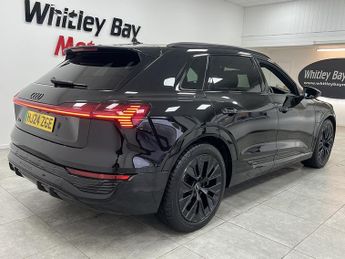 Audi Q8 e-tron Black Edition