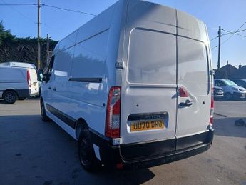 Renault Master ZE 31 33kWh Business Panel Van 4dr Electric Auto FWD MWB Medium 