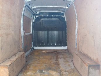 Renault Master ZE 31 33kWh Business Panel Van 4dr Electric Auto FWD MWB Medium 