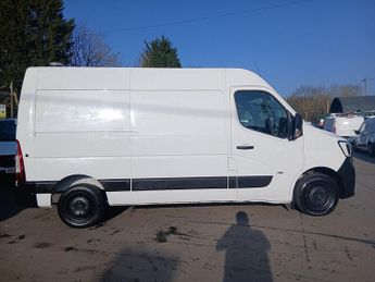 Renault Master ZE 31 33kWh Business Panel Van 4dr Electric Auto FWD MWB Medium 