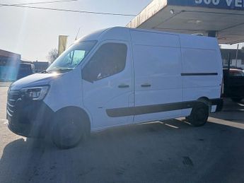 Renault Master ZE 31 33kWh Business Panel Van 4dr Electric Auto FWD MWB Medium 