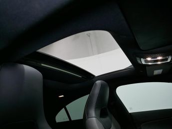 Mercedes-Benz CLA CLA180 AMG Line