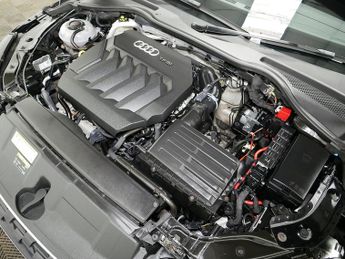 Audi TT TFSI S line