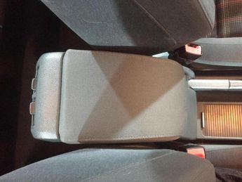 Volkswagen Golf 2.0L TFSI GTI 5DR Manual Hatchback Petrol 2.0 5dr Hatchback Manu