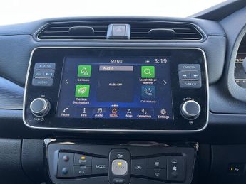 Nissan Leaf 40kWh N-Connecta Hatchback 5dr Electric Auto (150 ps)