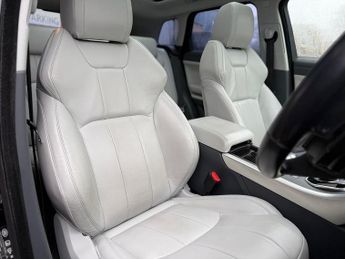 Land Rover Range Rover Evoque TD4 SE Tech