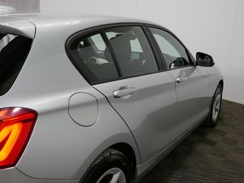 BMW 1 Series 118i SE