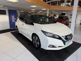 Nissan Leaf 40kWh Tekna Hatchback 5dr Electric Auto (150 ps)