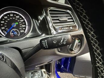 Volkswagen Golf 2.0 TSI BlueMotion Tech R Hatchback 3dr Petrol DSG 4Motion Euro 