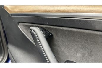 Tesla Model 3 Long Range