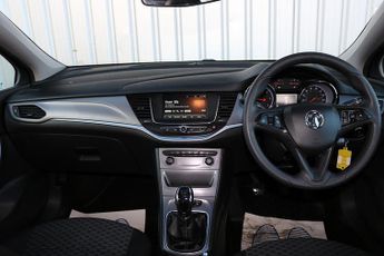 Vauxhall Astra CDTi ecoFLEX Design