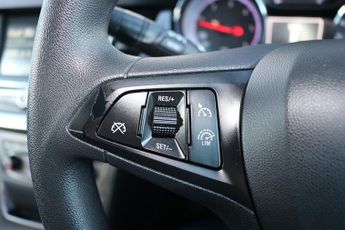 Vauxhall Astra CDTi ecoFLEX Design
