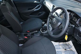 Vauxhall Astra CDTi ecoFLEX Design
