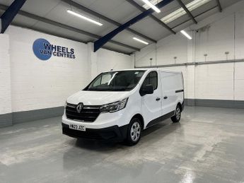 Renault Trafic 2.0 dCi Blue SL28 Business Panel Van 5dr Diesel Manual L1 H1 Eur