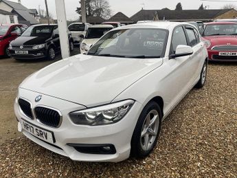 BMW 118 118d SE