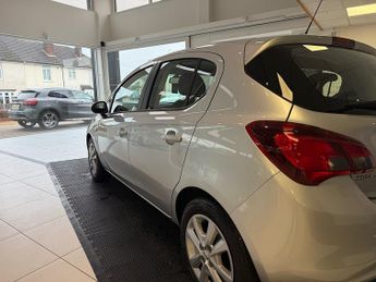 Vauxhall Corsa 1.4i ecoTEC Design Hatchback 5dr Petrol Easytronic Euro 6 (s/s) 