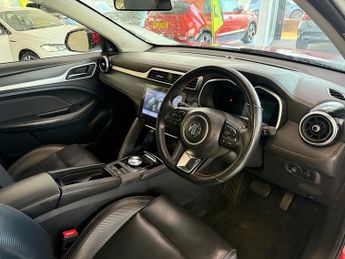 MG MG ZS 51.1kWh Trophy SUV 5dr Electric Auto (176 ps)