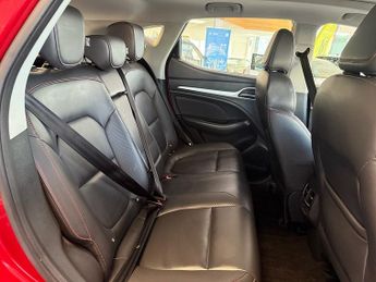 MG MG ZS 51.1kWh Trophy SUV 5dr Electric Auto (176 ps)