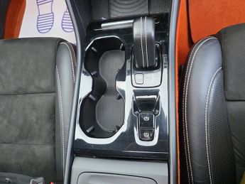 Volvo XC40 2.0 T5 First Edition SUV 5dr Petrol Auto AWD Euro 6 (s/s) (247 p