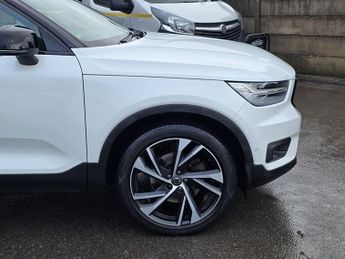 Volvo XC40 2.0 T5 First Edition SUV 5dr Petrol Auto AWD Euro 6 (s/s) (247 p