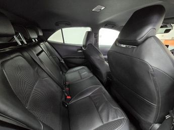 Toyota Corolla VVT-h Excel