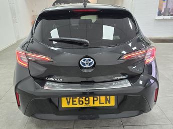 Toyota Corolla VVT-h Excel