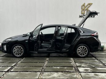 Hyundai IONIQ 38.3kWh Premium Hatchback 5dr Electric Auto (136 ps)