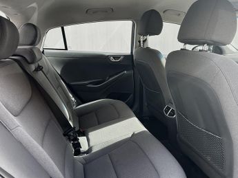 Hyundai IONIQ 38.3kWh Premium Hatchback 5dr Electric Auto (136 ps)