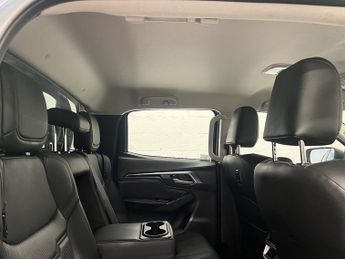 Isuzu D-Max 1.9 TD DL40 Pickup Double Cab 4dr Diesel Auto 4WD Euro 6 (s/s) (