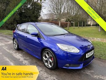 Ford Focus T EcoBoost ST-3