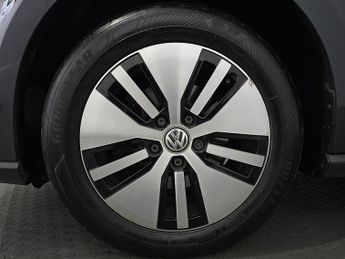Volkswagen e-Golf e-Golf