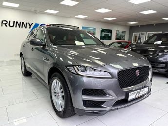 Jaguar F-Pace P250i Portfolio
