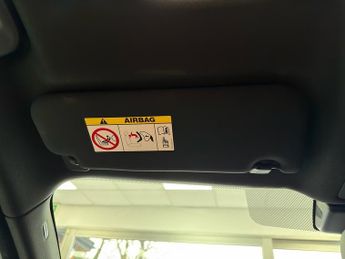 Jaguar F-PACE P250i Portfolio