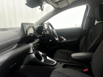 Toyota Yaris 1.5 VVT-h Icon Hatchback 5dr Petrol Hybrid E-CVT Euro 6 (s/s) (1