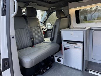 Volkswagen Transporter T6 T30 150 DSG LWB