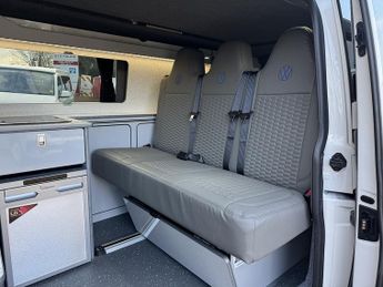 Volkswagen Transporter T6 T30 150 DSG LWB